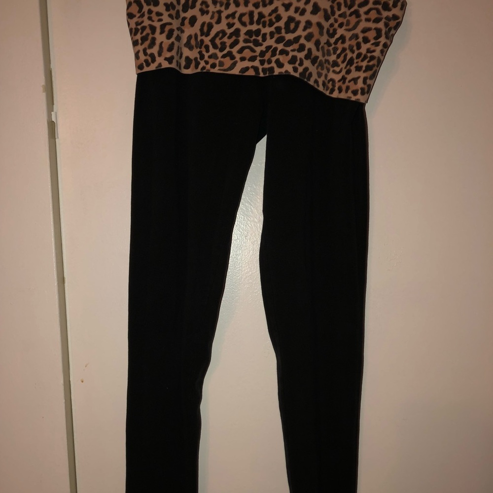 VS pink leggings